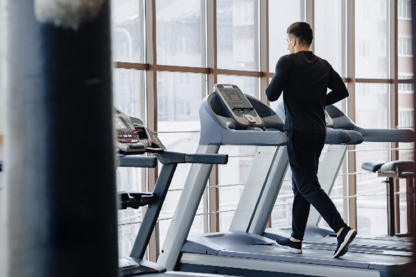 Pemeriksaan Treadmill untuk Mengetahui Kondisi Jantung