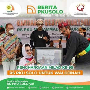 Penghargaan Milad Ke-95 RS PKU SOLO Untuk Waldjinah